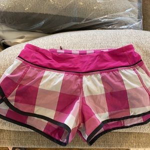 Lululemon shorty shorts